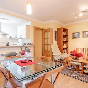 Expoholidays - Centrico Piso Con Parking Incluido Calle Alvaro Bazan Apartamento